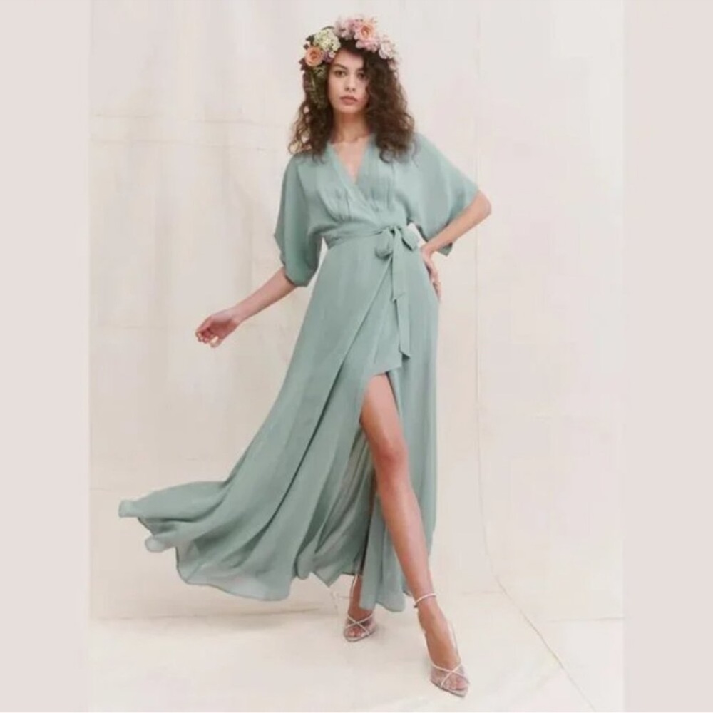 Reformation Winslow Dress NEW Size Small light green